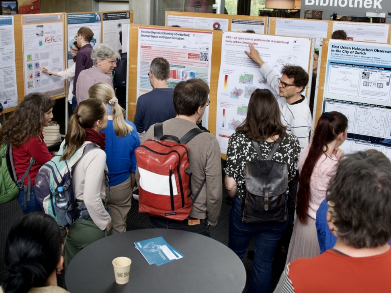 The poster contest is an integral part of The Swiss Global Change Day.