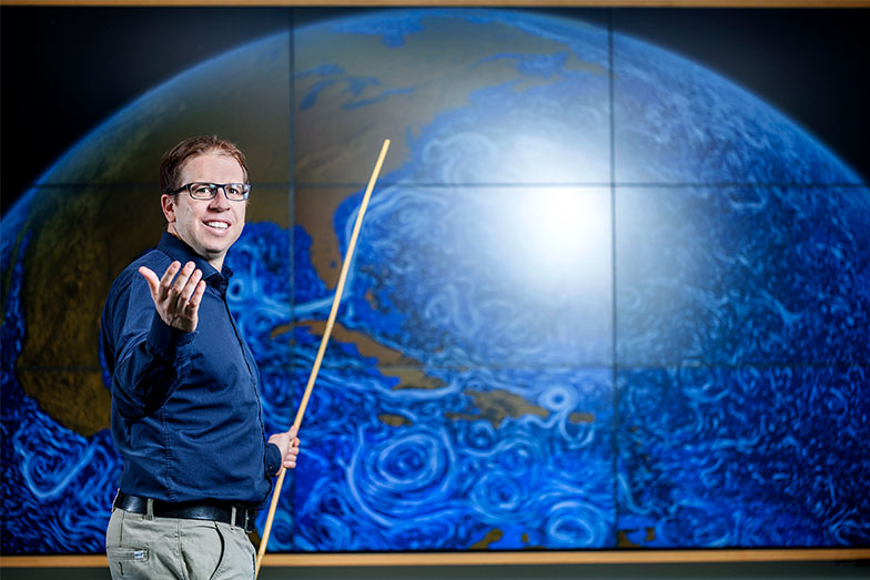 Thomas Frölicher giving a talk